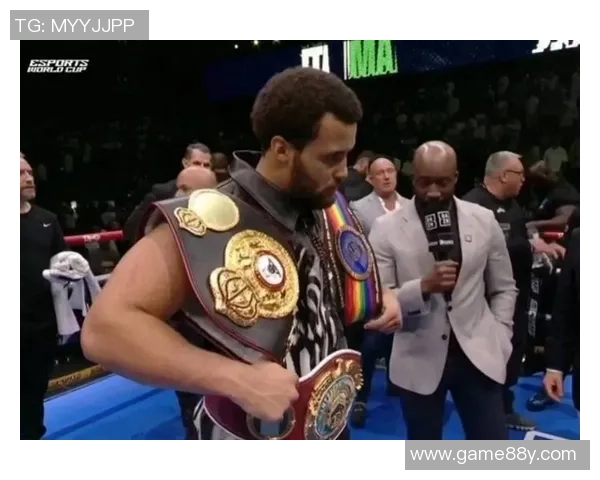 他曾打败拳王乌西克，现在支招维尔德，告知他完结对方的诀窍